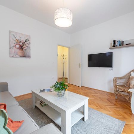Antares Apartments Cavtat Exteriör bild